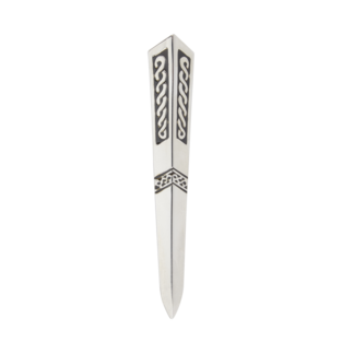 Celtic Dirk Kilt Pin